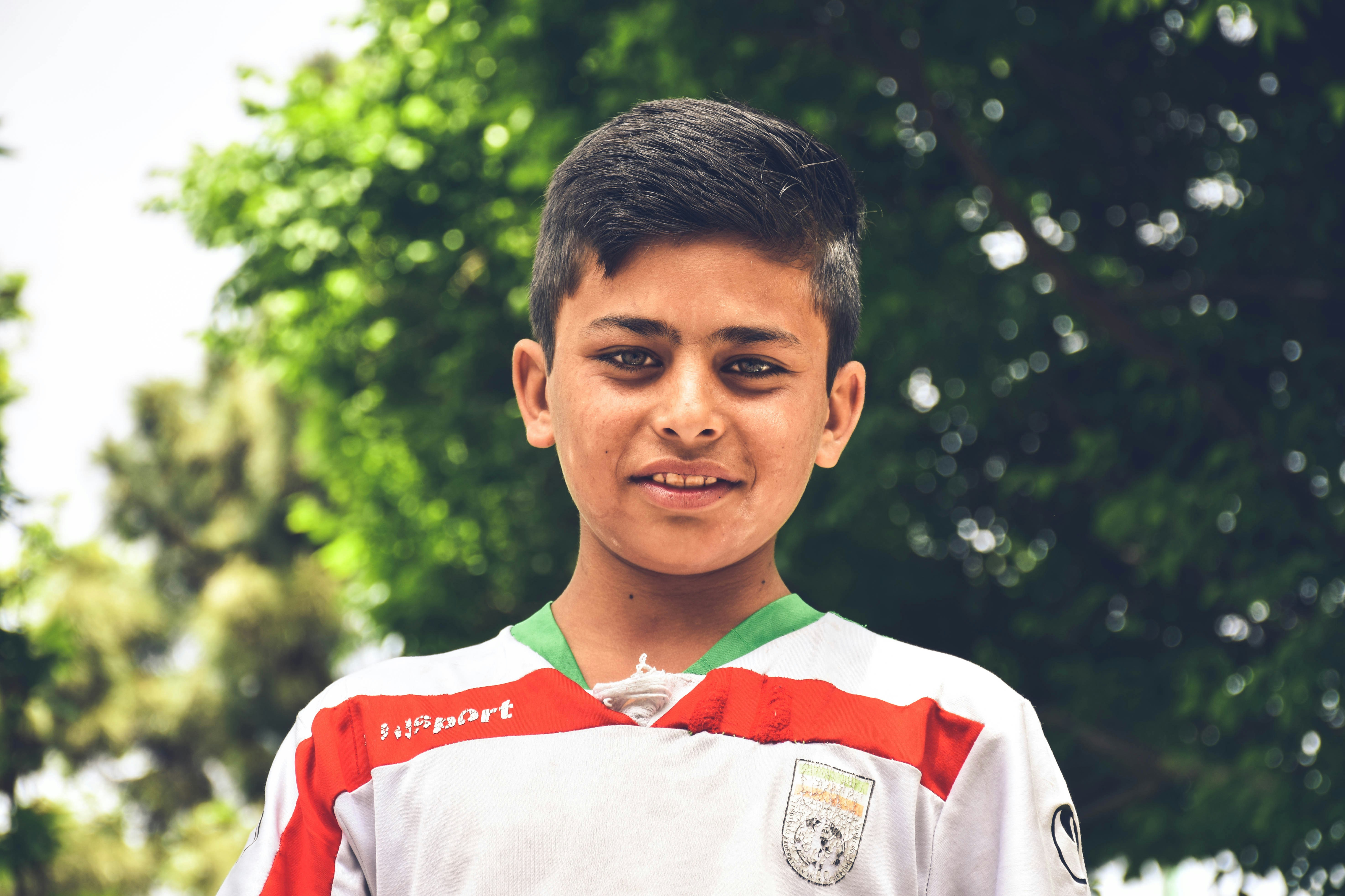 同风格MV推荐卡片封面：轻松流畅