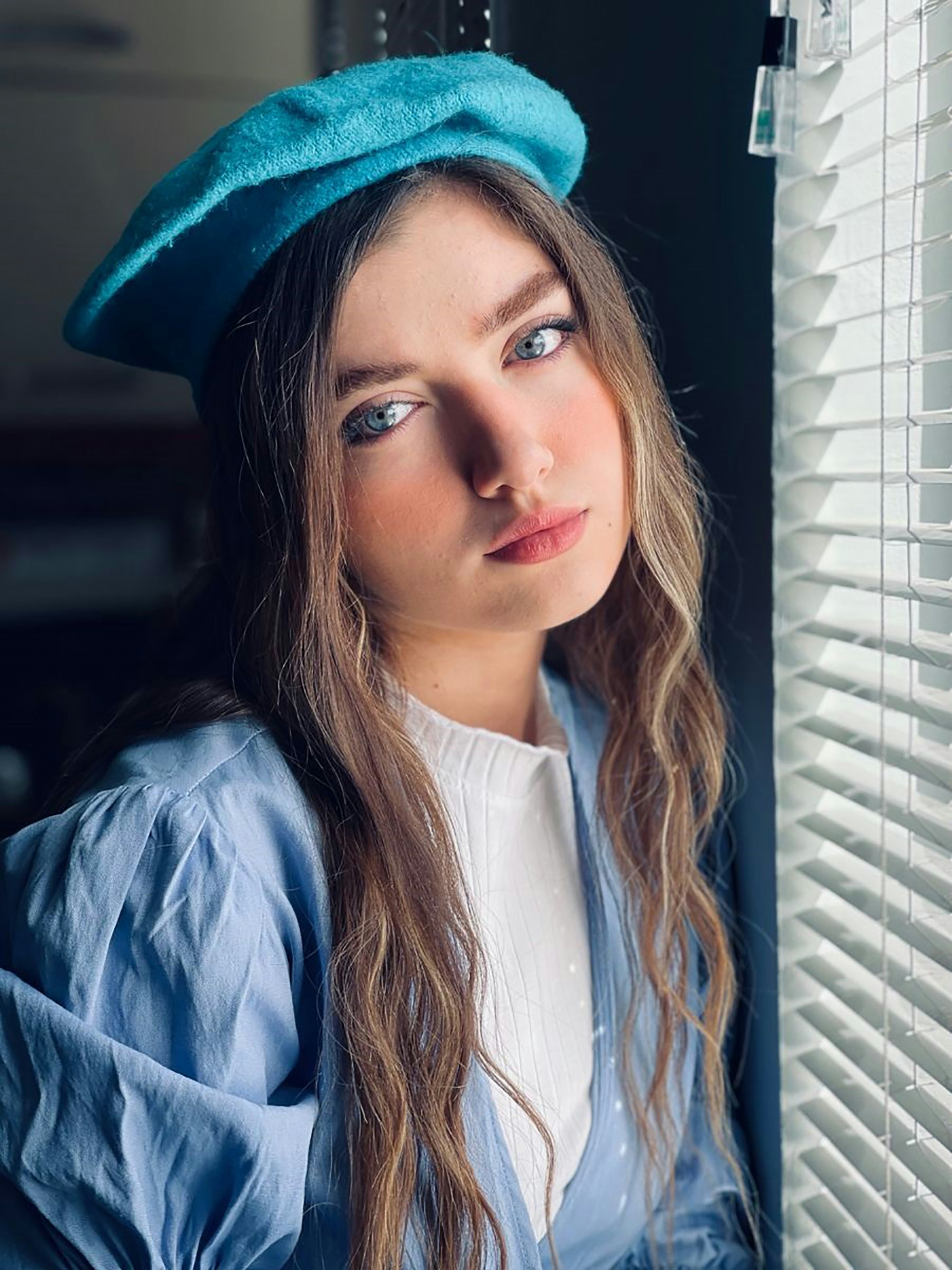 风险提示与合规阅读视觉图