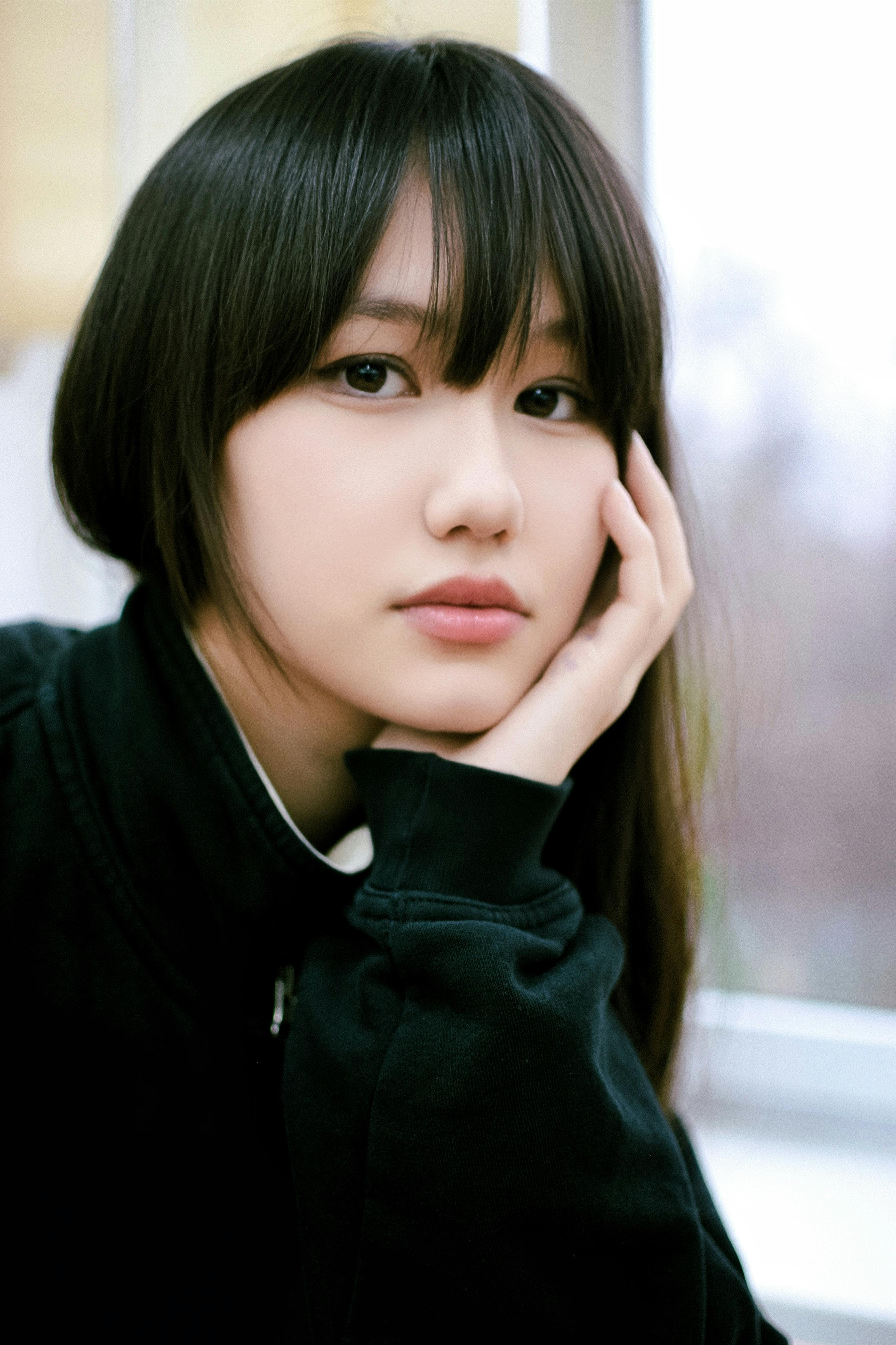 品牌运营负责人形象图：以结果与合规为双重目标